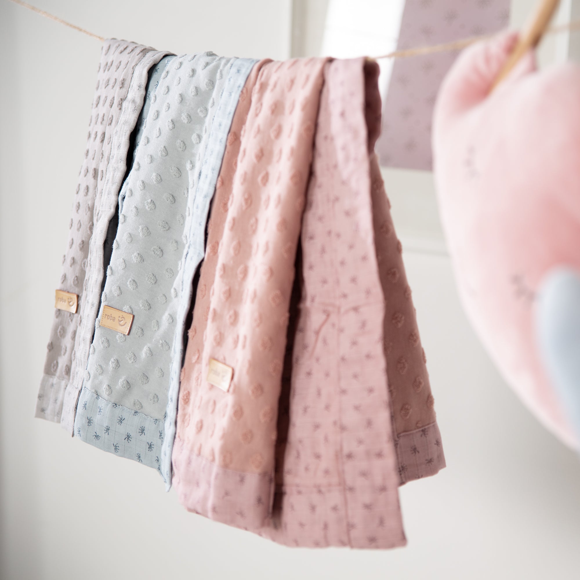 Roba 306111G227 Babydecke Lil Planet grau hellgrau – Heim Textilien - Produktbild 4