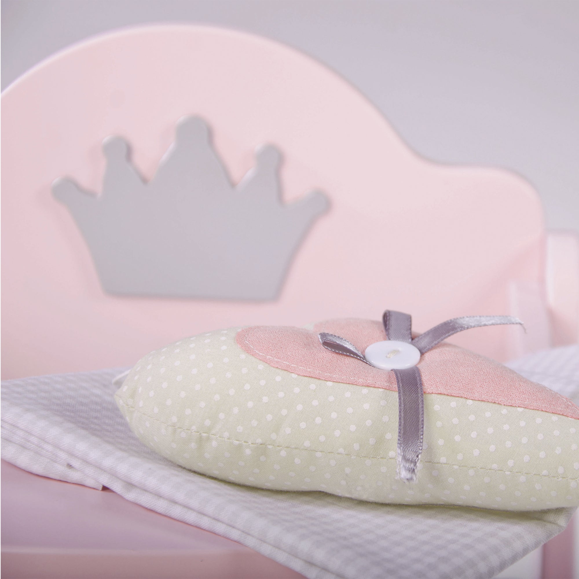 Roba 98034 Puppenhochstuhl Prinzessin Sophie rosa – Puppenmöbel & Häuser - Bild 2 Roba 98034 Puppenhochstuhl Prinzessin Sophie rosa – Puppenmöbel & Häuser - Produktbild 2