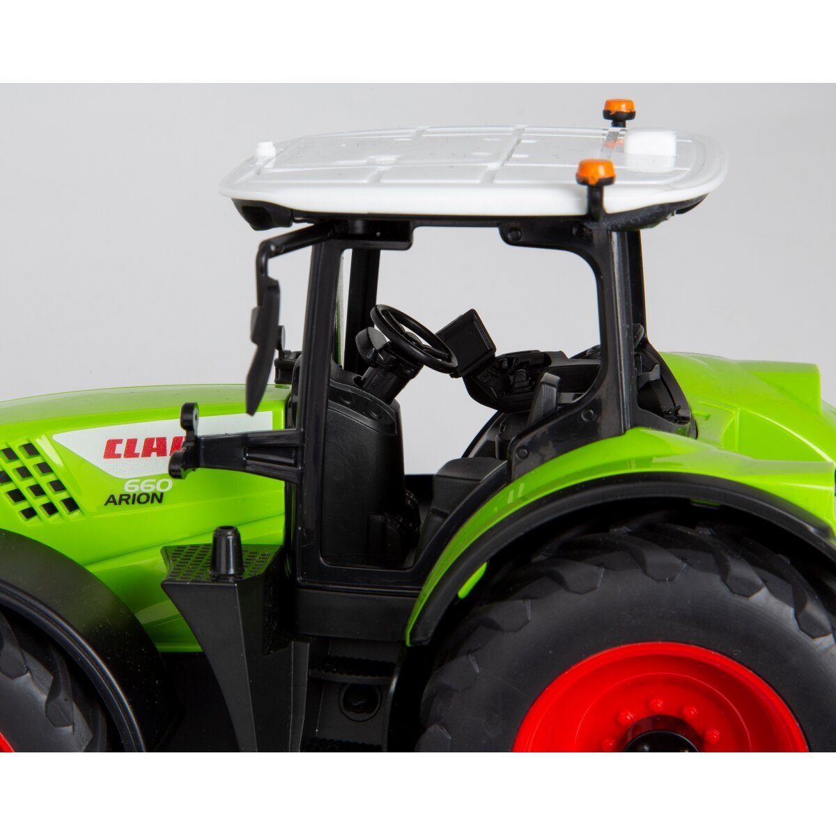JAMARA Claas Arion 660 1:16 2,4GHz ab 6 Jahren
