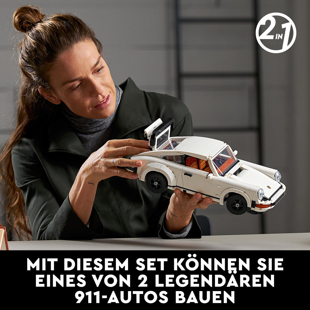 LEGO® Creator Expert Porsche 911 10295 Werbung, Photographie, Plakat, Person, Frau