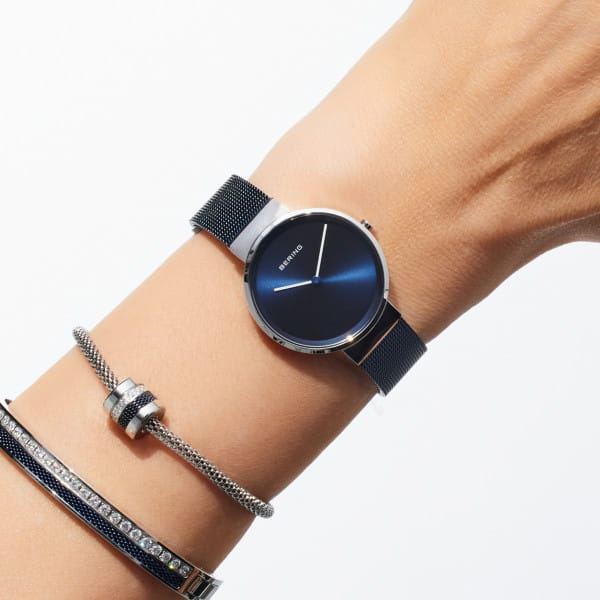 Bering 14531-307 Damenuhr, Milanaise, Blau/Silber