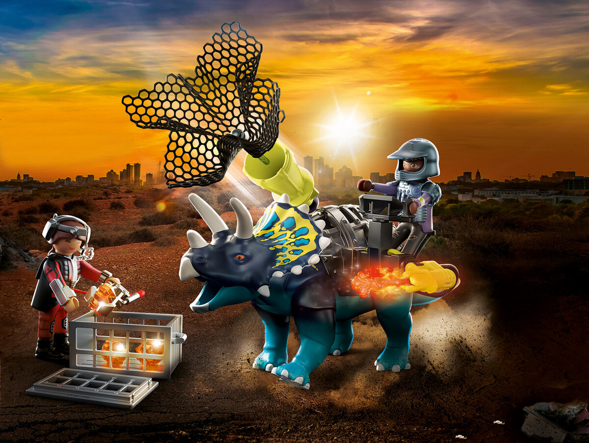 PLAYMOBIL 70627 Triceratops: Randale um die legendären Steine Person