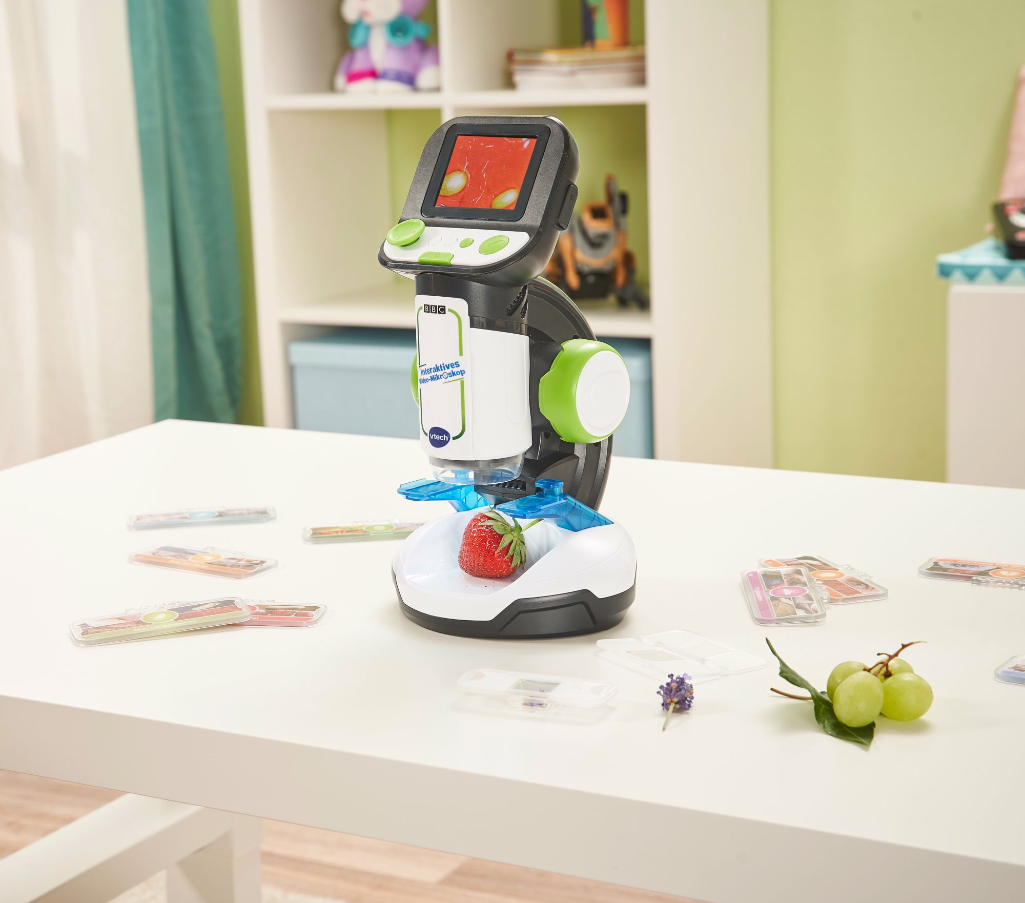 VTech Interaktives Video-Mikroskop DOT WORK WITH PRODUCT Mittagessen, Blatt, Beere, Obst, Erdbeere