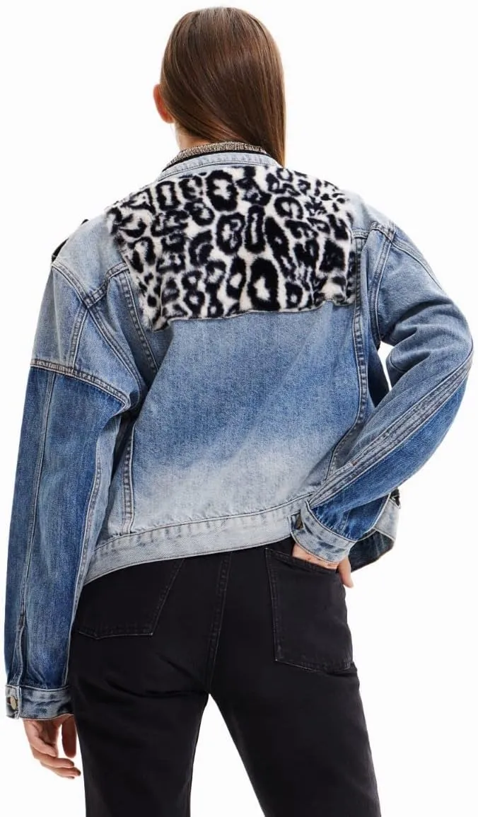 Desigual Damen Jacke - Blau, Denim mit Pailletten und Animal-Print 22WWED085005 GR. S Desigual Damen Jacke - Blau, Denim mit Pailletten und Animal-Print 22WWED085005 GR. S