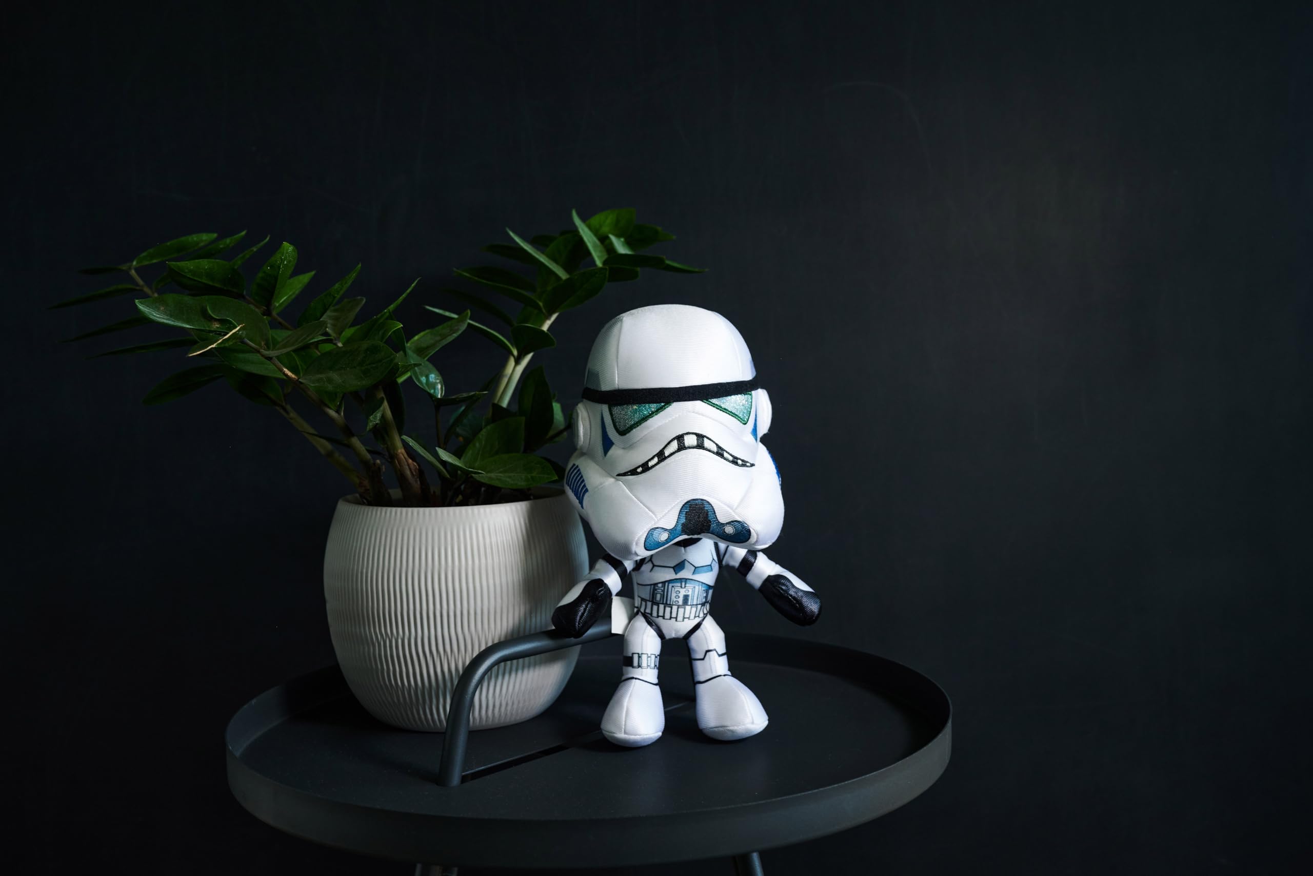 Simba Lucasfilm Stormtrooper Plüschfigur 25 cm 6315870556 Pflanze, Pflanze im Topf, Töpferei, Person, Porzellan