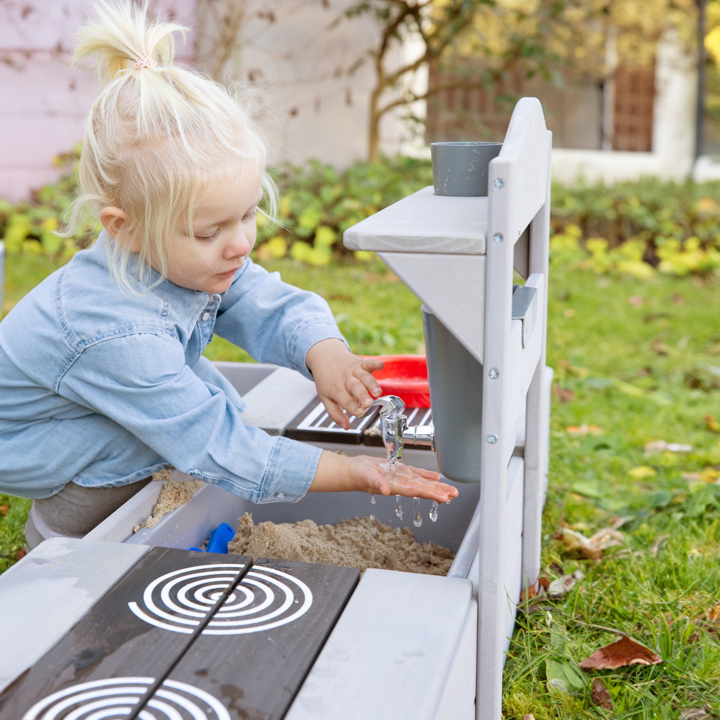 Roba 456061GAZU Sandkasten mit Matschküche + Plane grau – Outdoor + - Produktbild 7