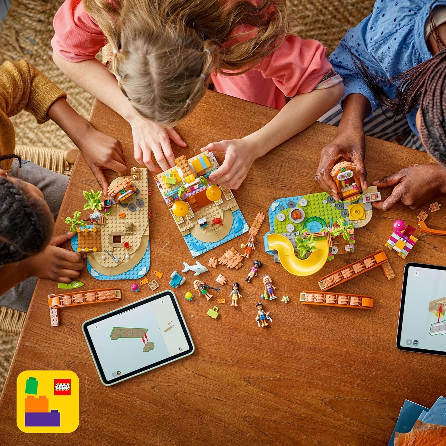LEGO® Friends 42673 Familienurlaub im Strandresort Person, Spielzeug