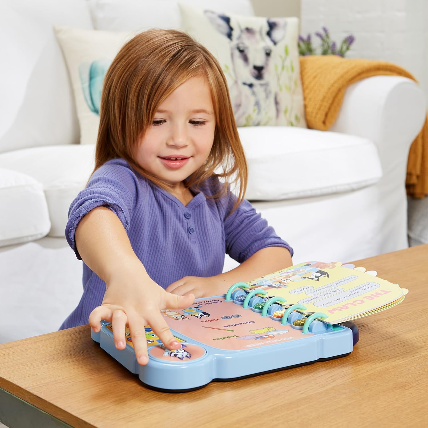 VTech Bluey Lernspielbuch, interaktives Buch ab 3 Jahren VTech Bluey Lernspielbuch aus Kunststoff im bunten Bluey-Design, mit Originalstimmen, 4 Spielmodi, Figuren- & Leuchttasten, Tragegriff, kindersicher & ab 3 J.,