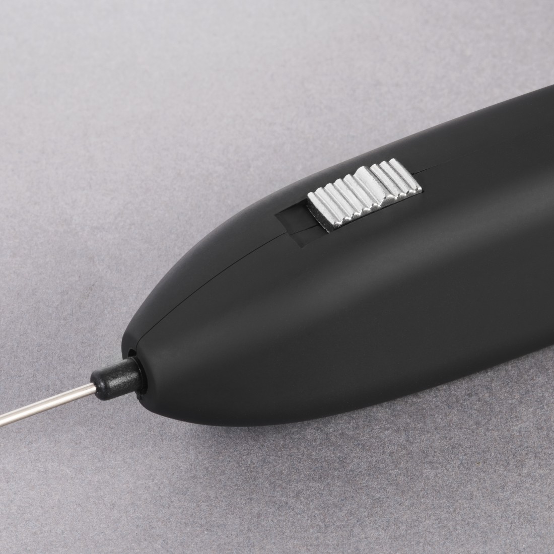 Xavax Elektrischer Milchaufschäumer, Hand-Stab batteriebetrieben, klein, Schwarz