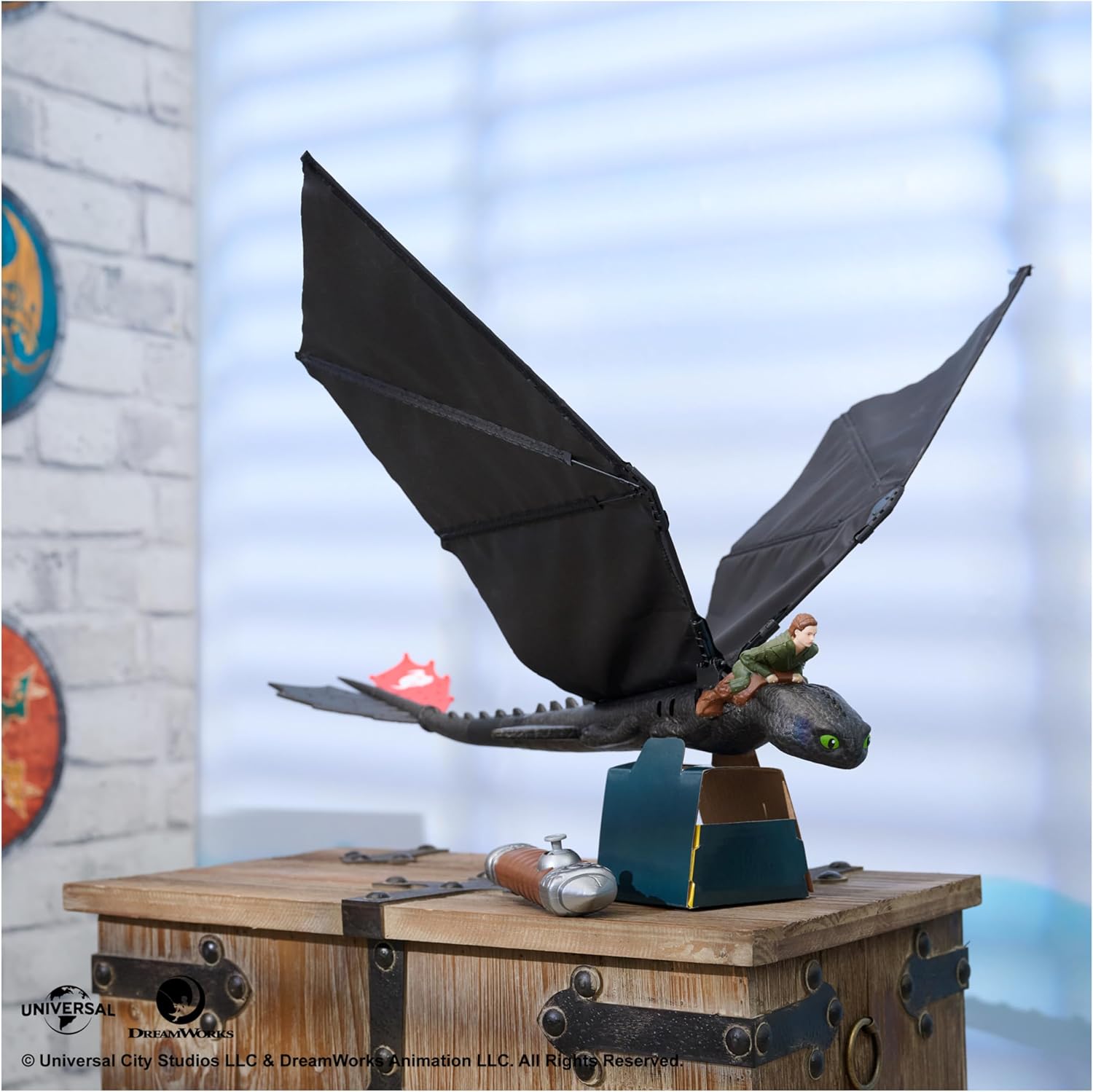 Dragons Movie Fliegender Ohnezahn Drache aus Drachenzähmen leicht gemacht Dragons Movie Fliegender Ohnezahn Spielzeugdrache mit beweglichen Flügeln und Details aus dem Film