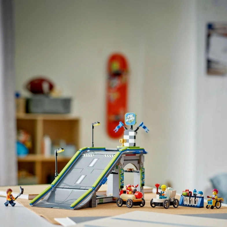 LEGO® City 60460 Keine Limits: Seifenkistenrennen mit Rampe