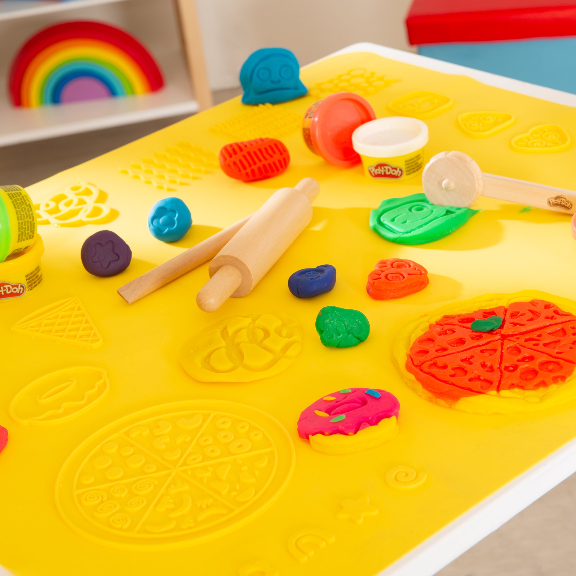 Roba 450015PD1ZU Sitzgruppen-Set roba x Play-Doh weiß – Spielmöbel - Produktbild 6