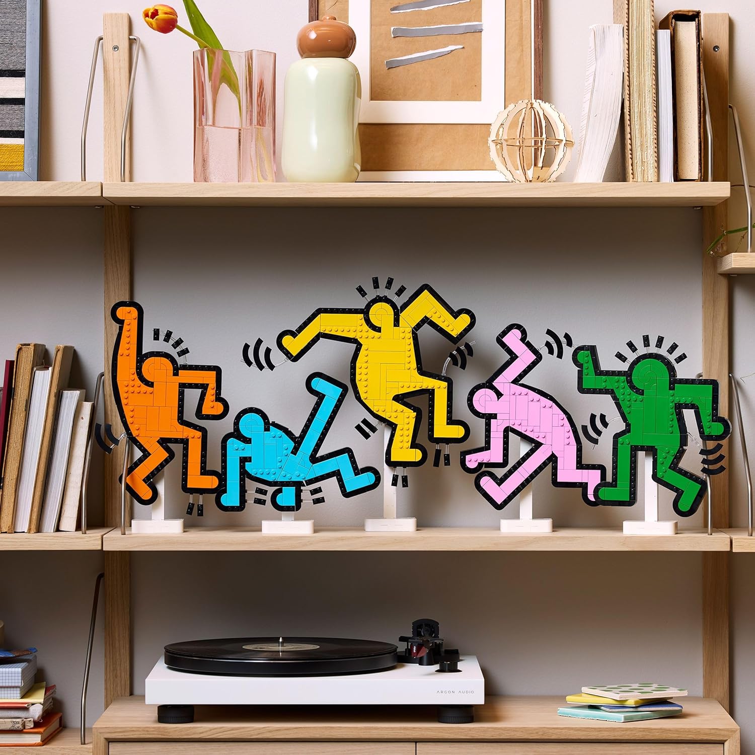 LEGO® Art 31216 Keith Haring Tanzende Figuren Moebel, Bücherschrank
