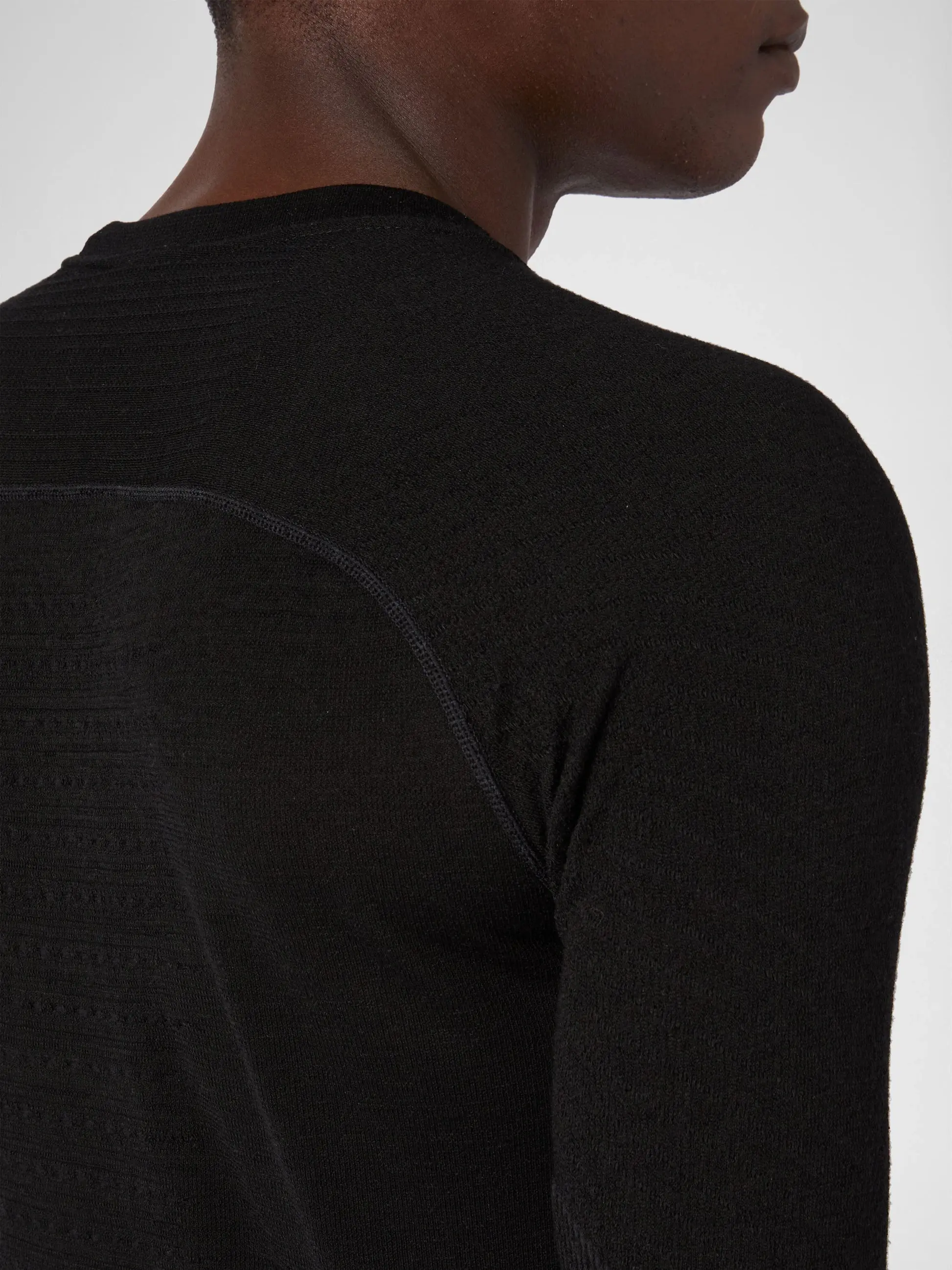 UYN Herren Fusyon Biotech UW Shirt Long_SL Turtle Neck U100516B000 - Schwarz GR. L/XL