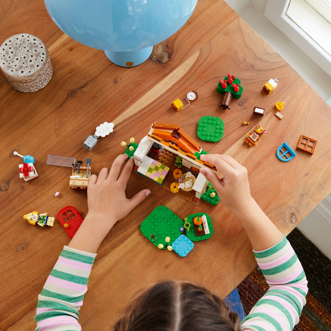 LEGO® Animal Crossing™ Besuch von Melinda 77049 Person, Spielzeug