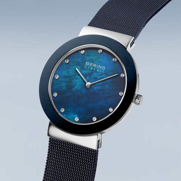Bering 11435-387 Damenuhr, Milanaise/Keramik, Blau