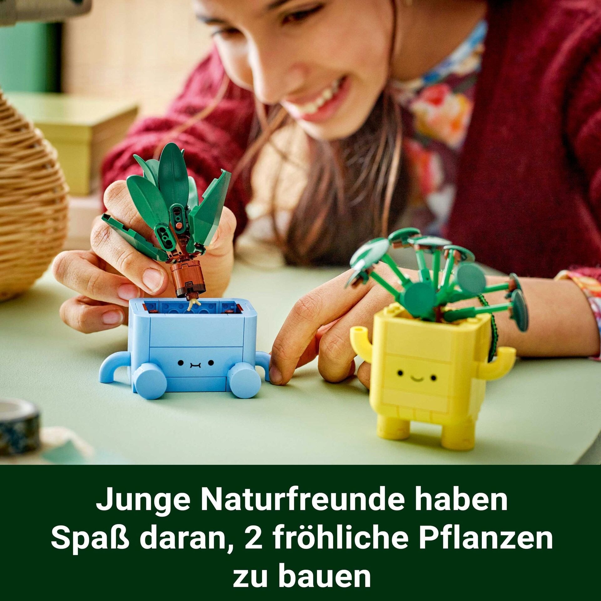 LEGO Botanicals 10349 Fröhliche Pflanzen - LEGO 10349 Produktfoto - LEGO - LEGO Botanicals 10349 Fröhliche Pflanzen - Modell LEGO 10349