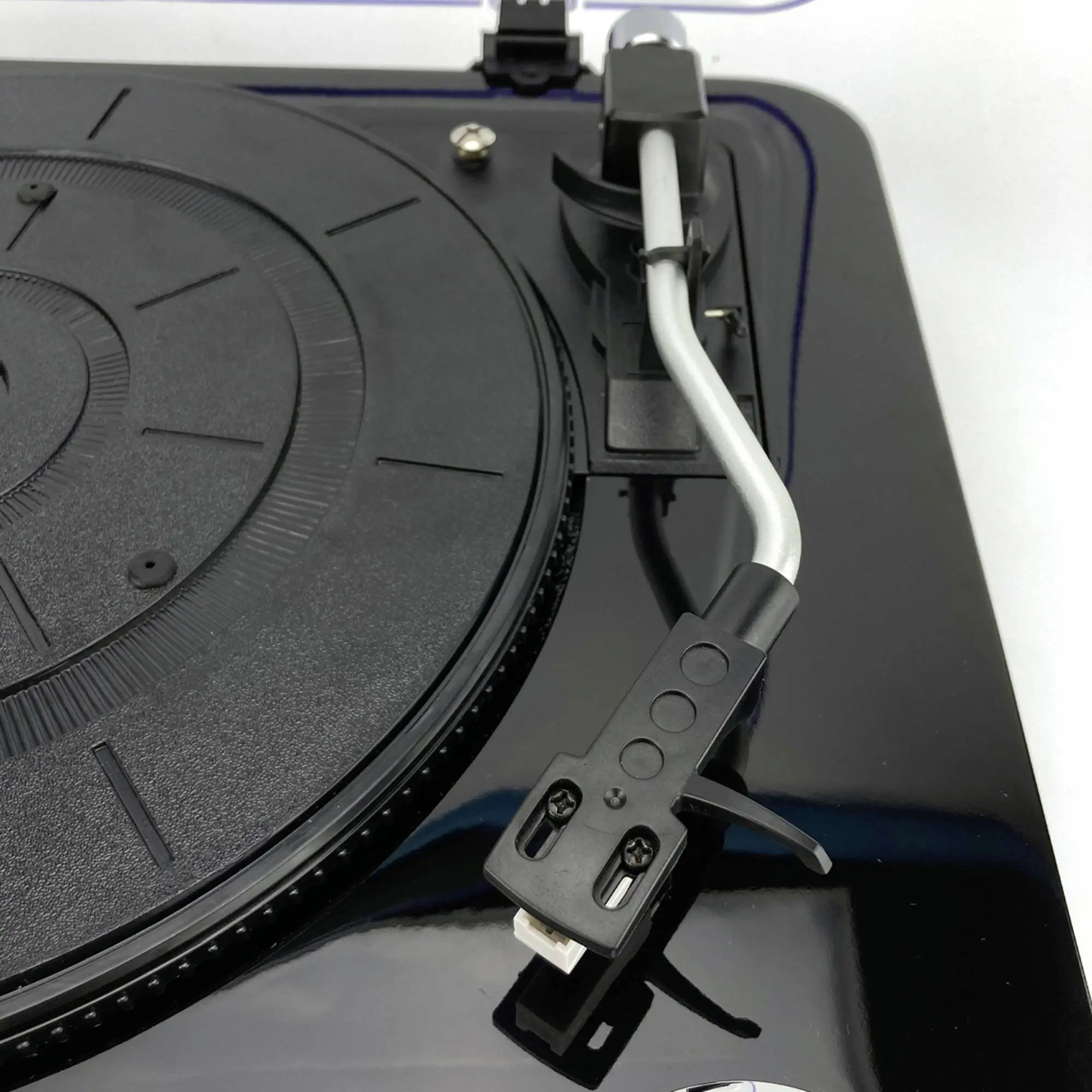 AIWA GBTUR-120BKMKII: Plattenspieler, Schwarz, Bluetooth, 3 Geschwindigkeiten, FM-Radio, USB und SD