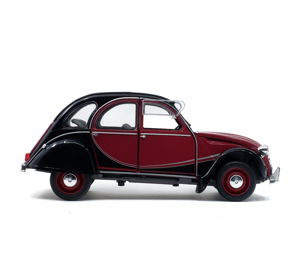 Solido 1:18 Citroen 2CV6 CHARLESTON