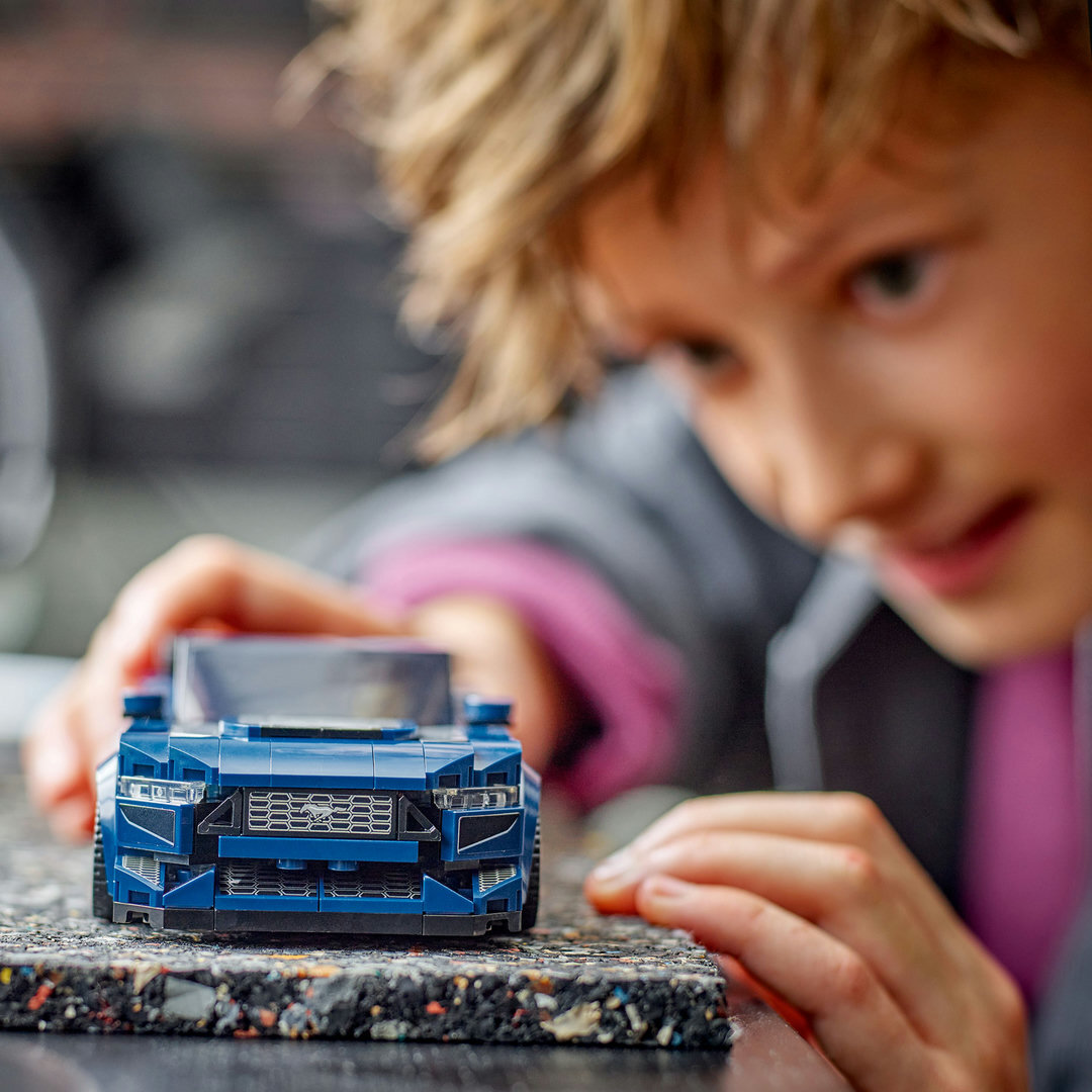 LEGO® Speed Champions Ford Mustang Dark Horse Sportwagen 76920 Körperteil, Finger, Hand, Person, Gesicht