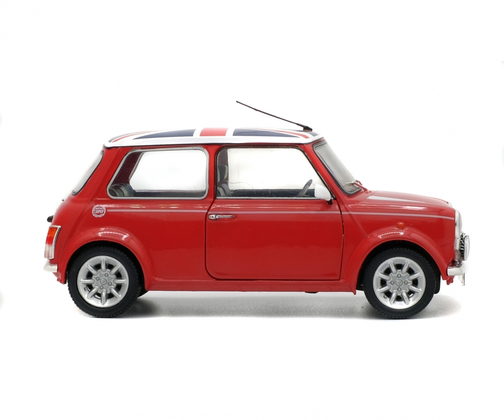 Solido 1:18 Mini Cooper Sport (1997)