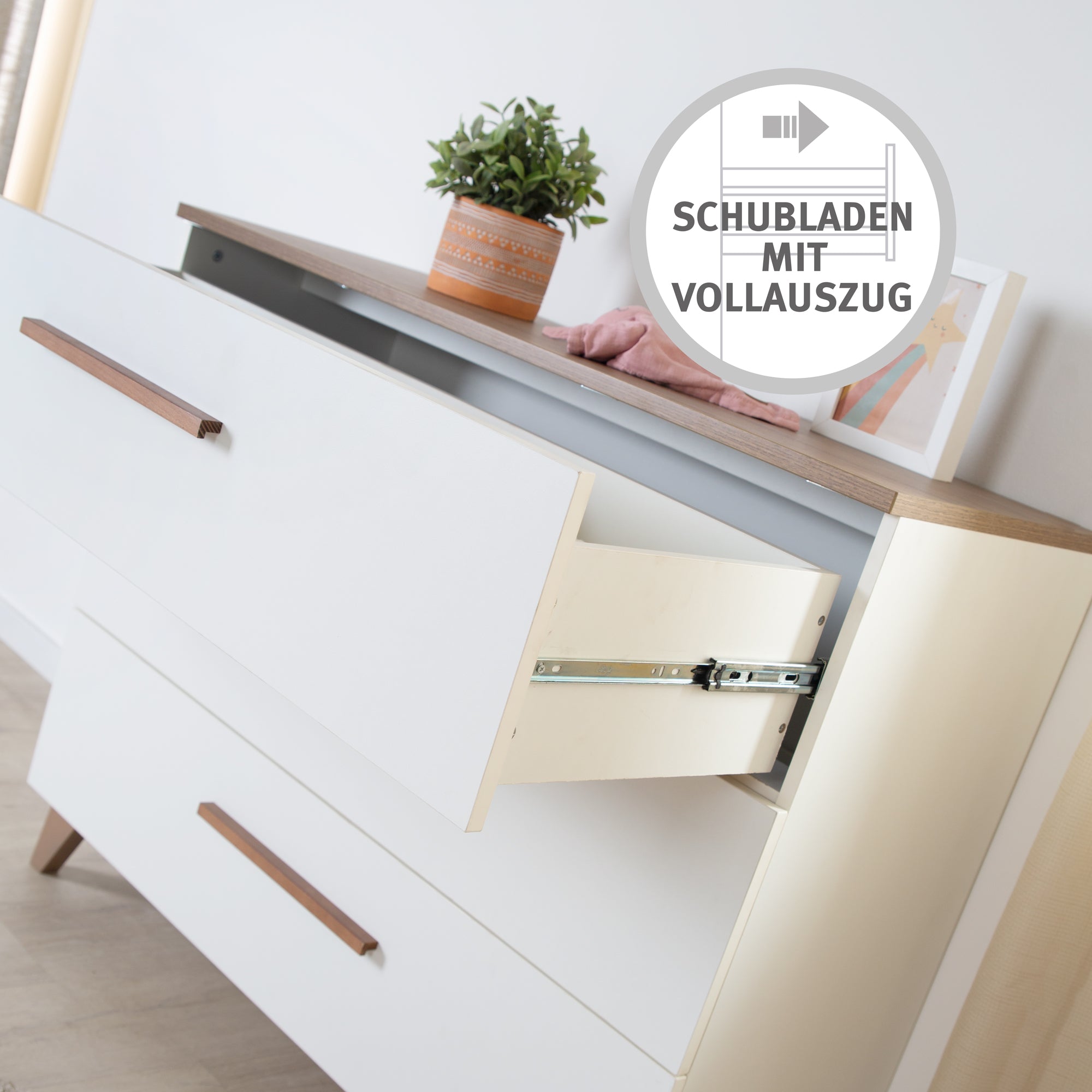 Roba 1731859 Wickelkommode breit +Wickelansatz Ole weiß - Bild 14 Roba 1731859 Wickelkommode breit +Wickelansatz Ole weiß - Produktbild 14