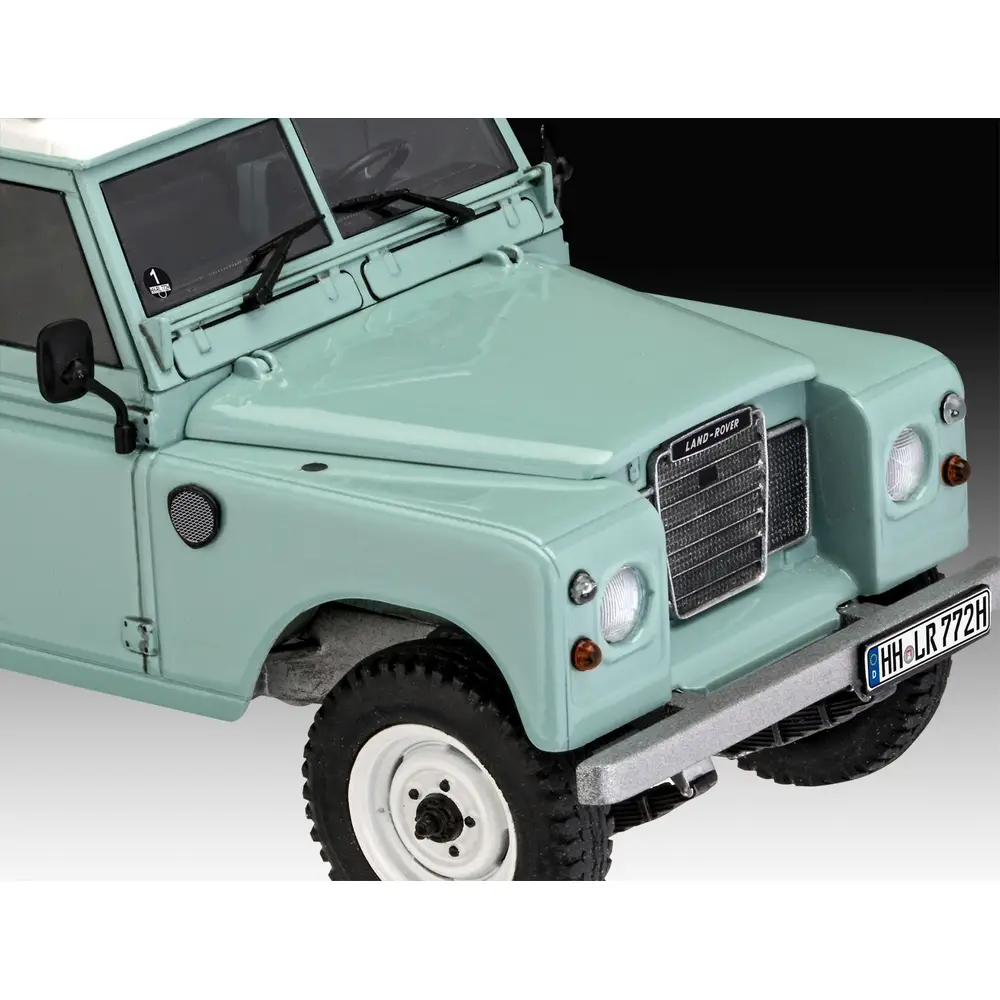 Revell 07047 Land Rover Series III LWB station wagon - Geländewagen Modell 1:24