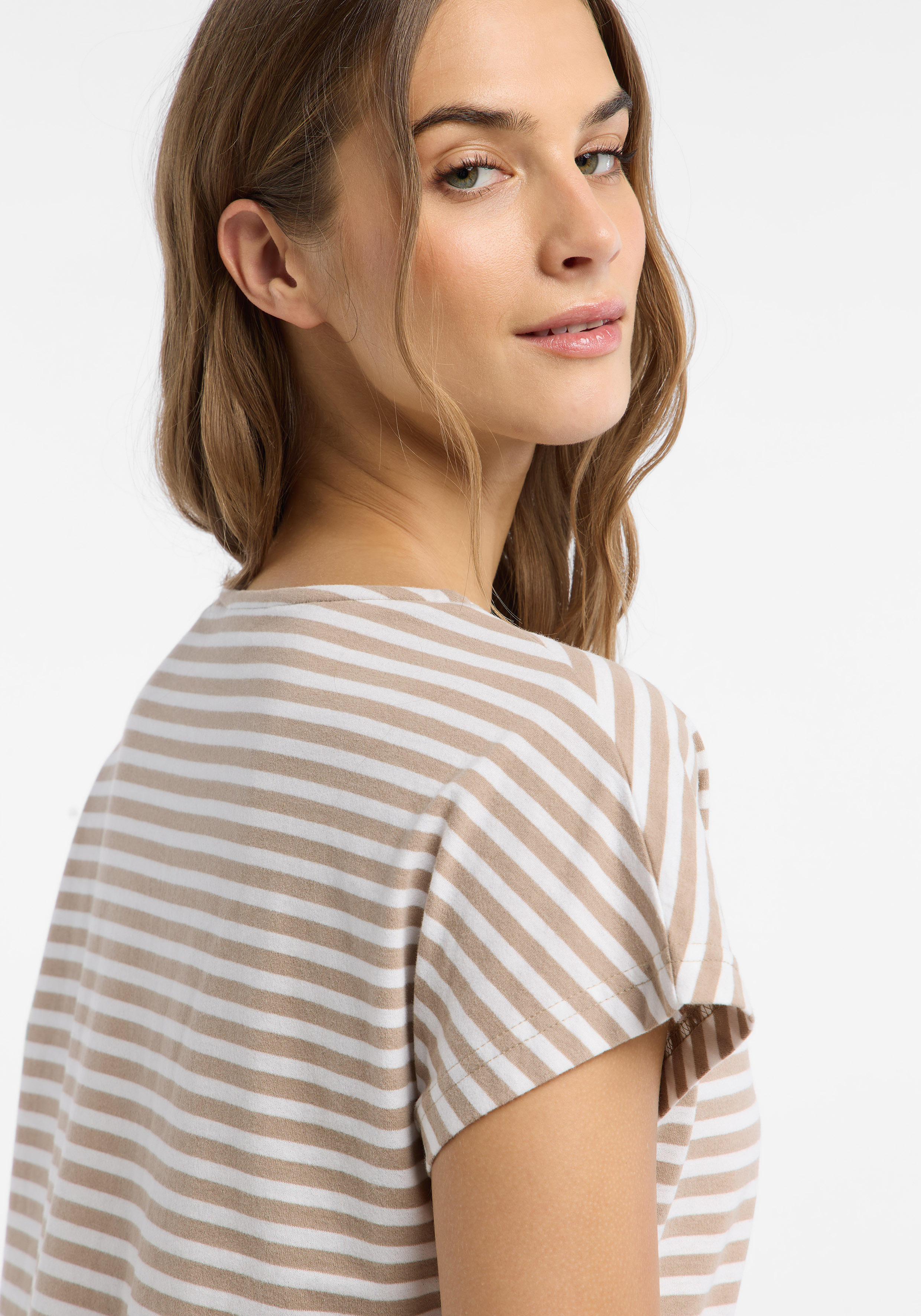 ELBSAND T-SHIRT, SELMA, BEIGE/WEIß von Elbsand bei Conquest. Artikel ELB 70691/0004.