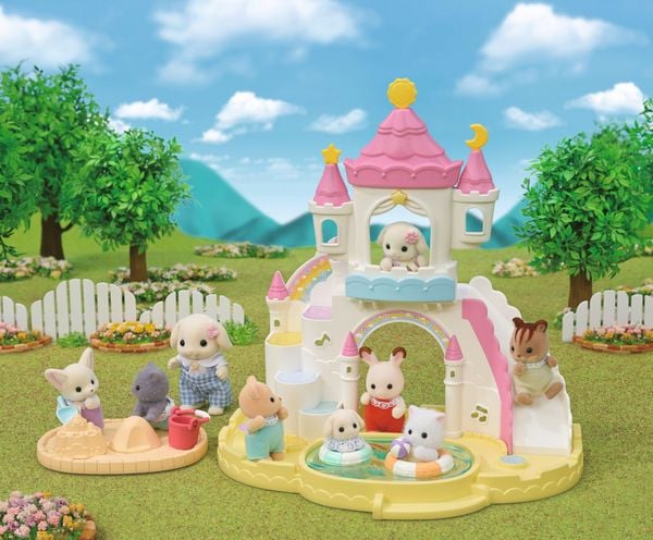 Sylvanian Families 5746 Erlebniskindergarten Sandkasten und Pool Gras, Spielzeug, Leute, Spielbereich, Draußen