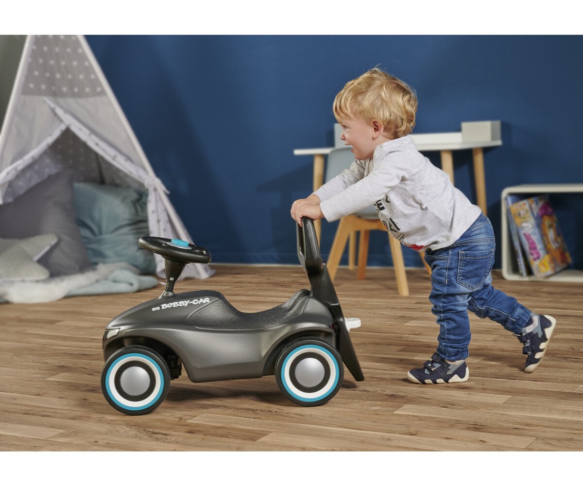 BIG Bobby Car Neo Anthrazit (800056243) Junge, Kind, Männlich, Person, E-Scooter