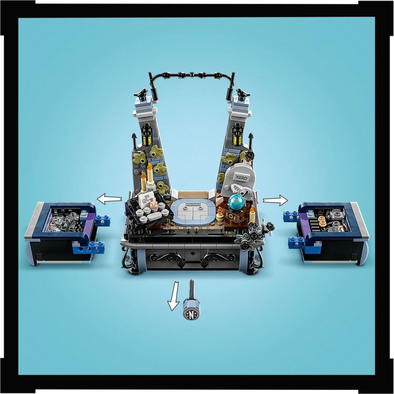 LEGO® Wednesday™ 76780 Addams Baufigur