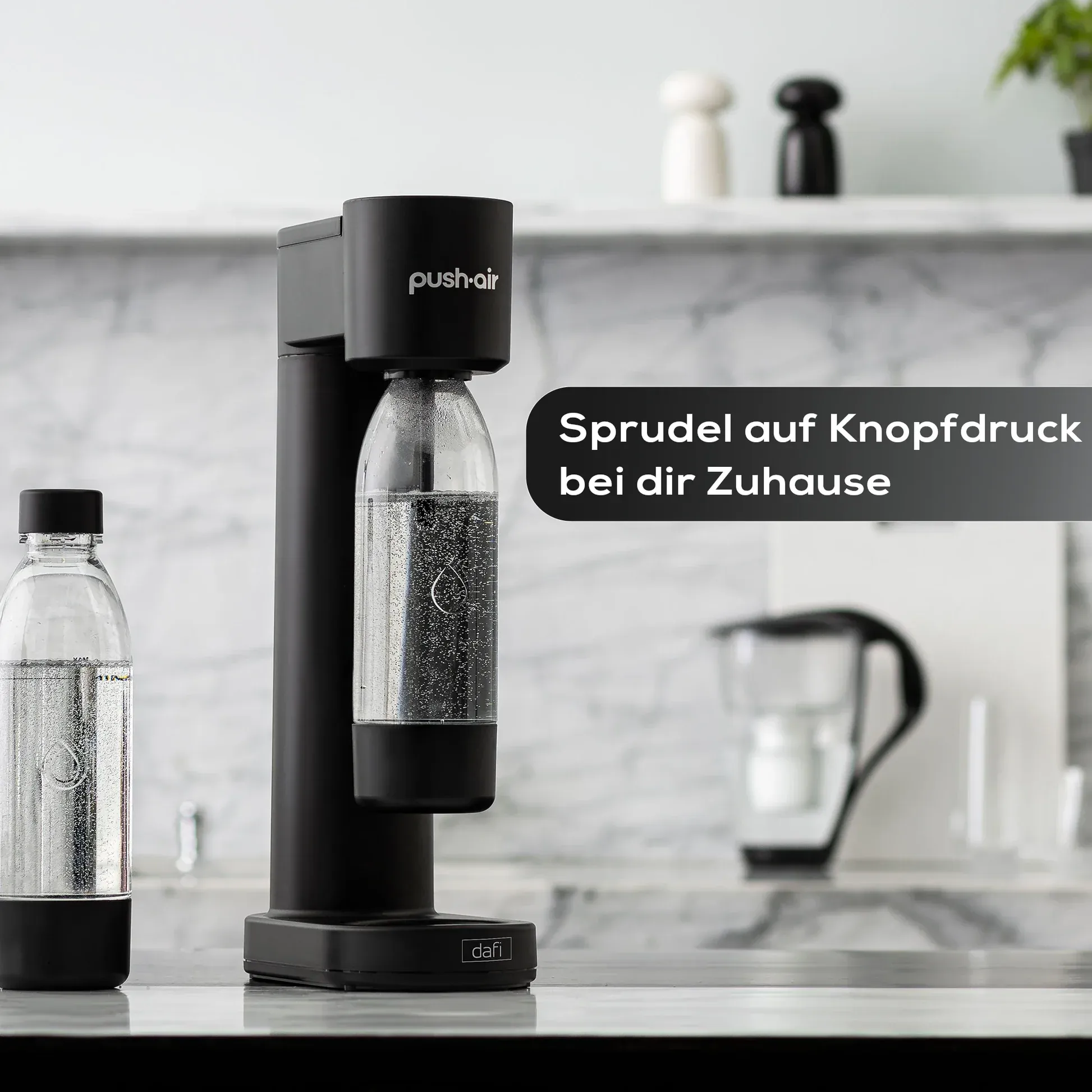 PEARLCO 079058 DAFI Wassersprudler Pushair inkl. CO₂-Zylinder und 0,7 l Flasche – Schwarz