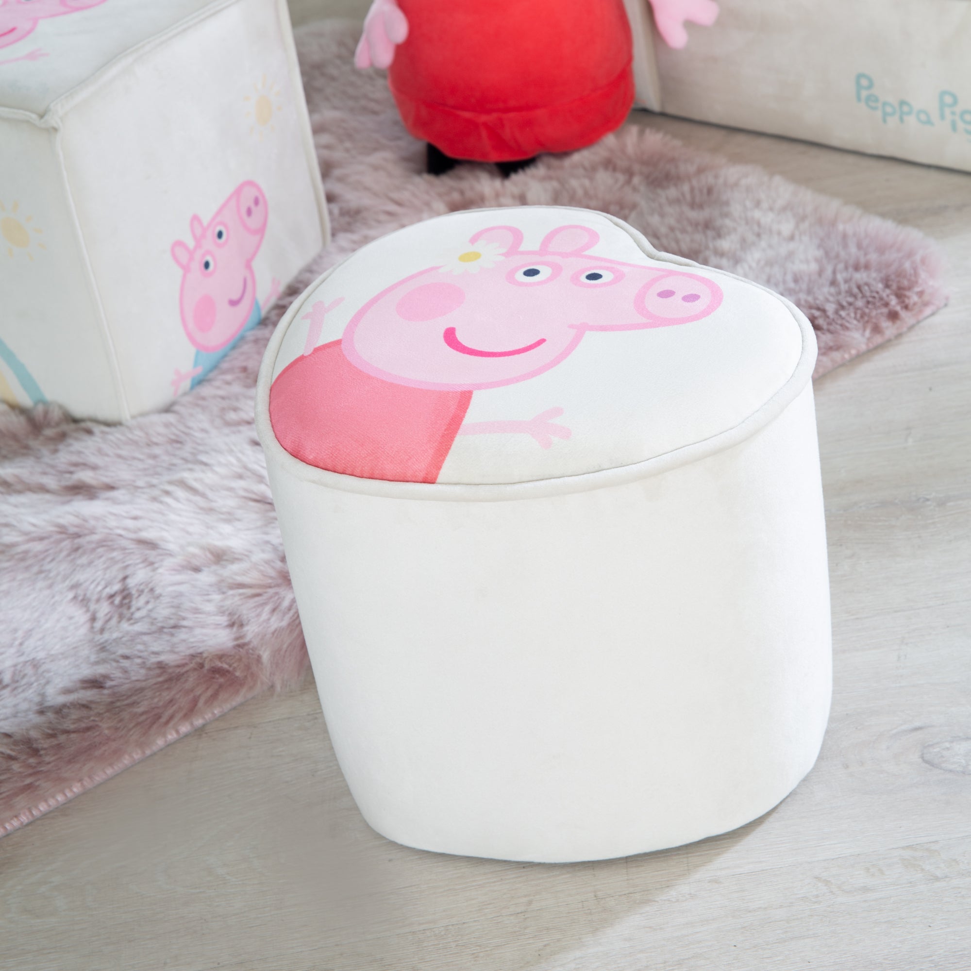 Roba 450135PP1 Kinderhocker in Herzform Peppa Pig beige – Spielmöbel - Bild 2 Roba 450135PP1 Kinderhocker in Herzform Peppa Pig beige – Spielmöbel - Produktbild 2