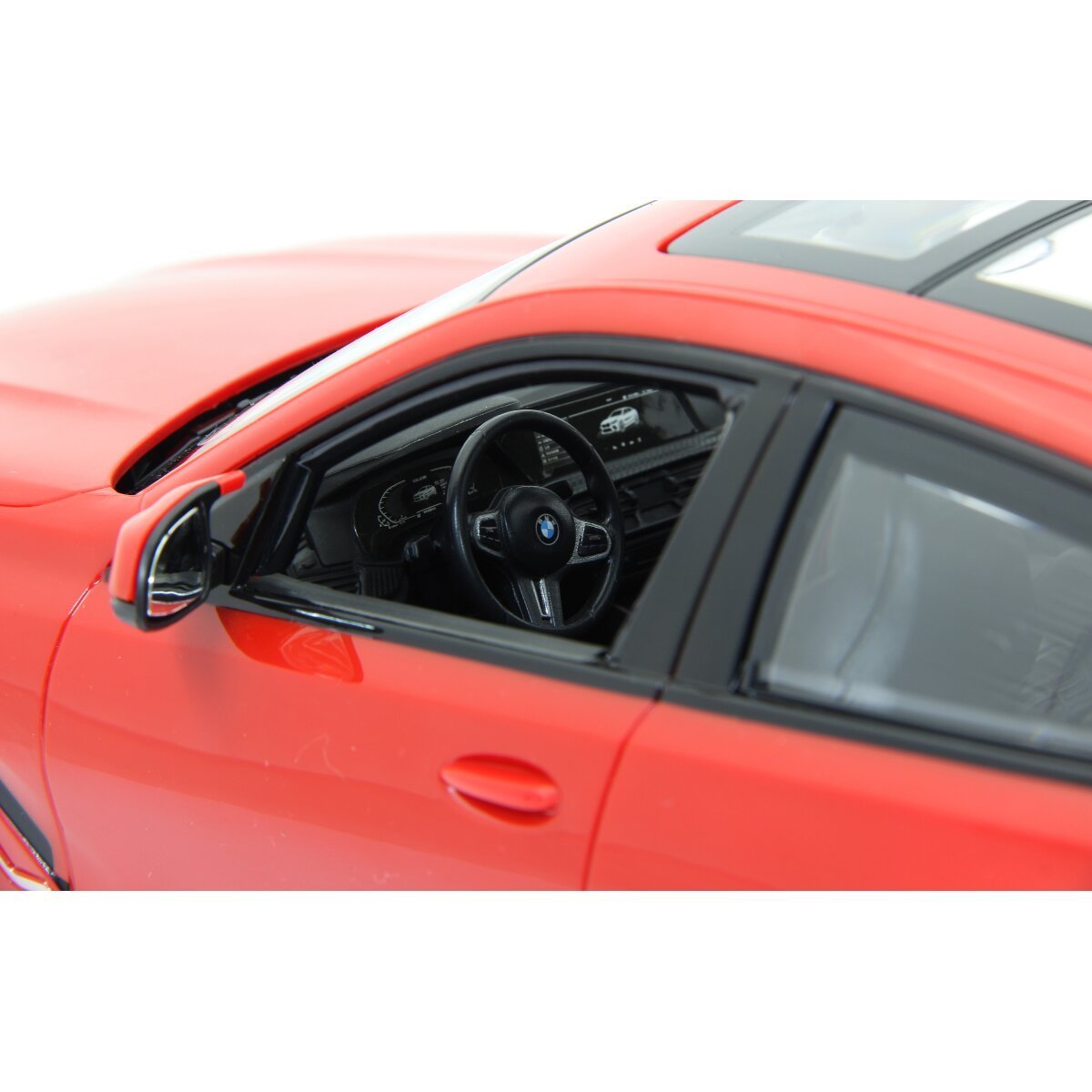 JAMARA BMW X6 M 1:14 rot 2,4GHz ab 6 Jahren JAMARA BMW X6 M 1:14 rot 2,4GHz ab 6 Jahren