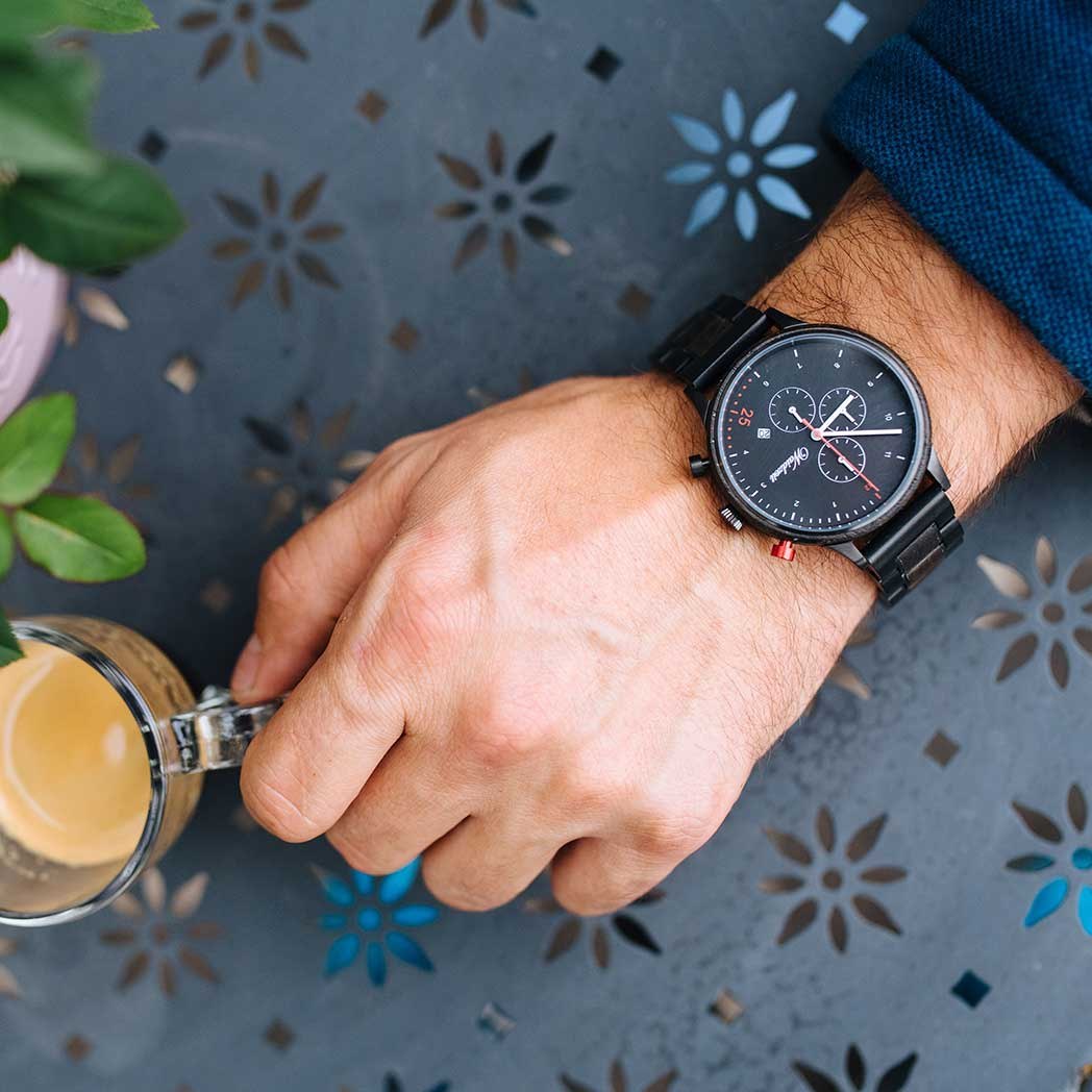 WAIDZEIT CR01W Herrenuhr Barista Rosso mit Holzband WAIDZEIT CR01W Herrenuhr Barista Rosso mit Holzband