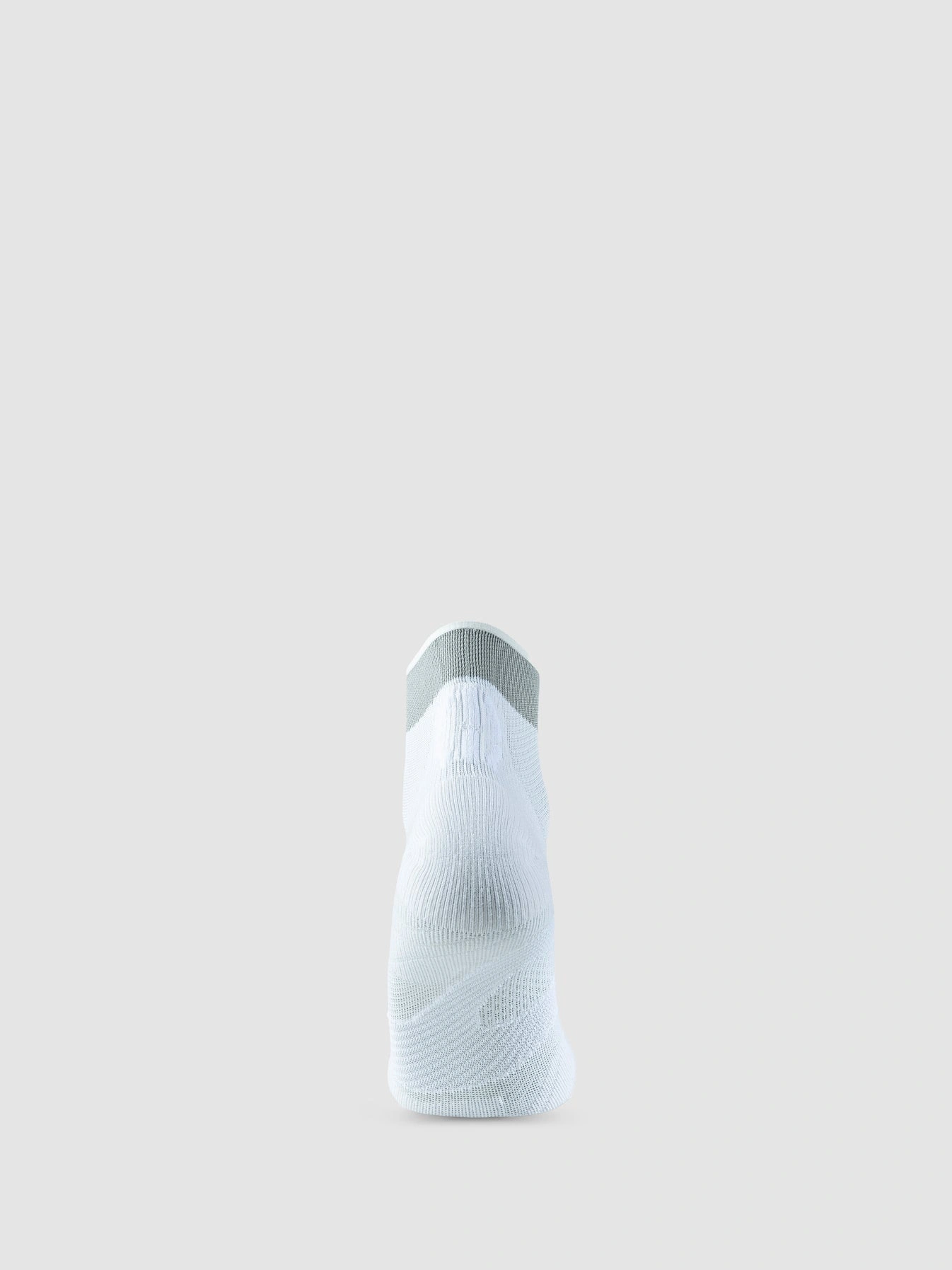 UYN Herren Laufsocken Runner's One Low Cut S100308S027 - Weiß/Silber GR. 39/41 UYN Herren Laufsocken Runner's One Low Cut S100308S027 - Weiß/Silber GR. 39/41