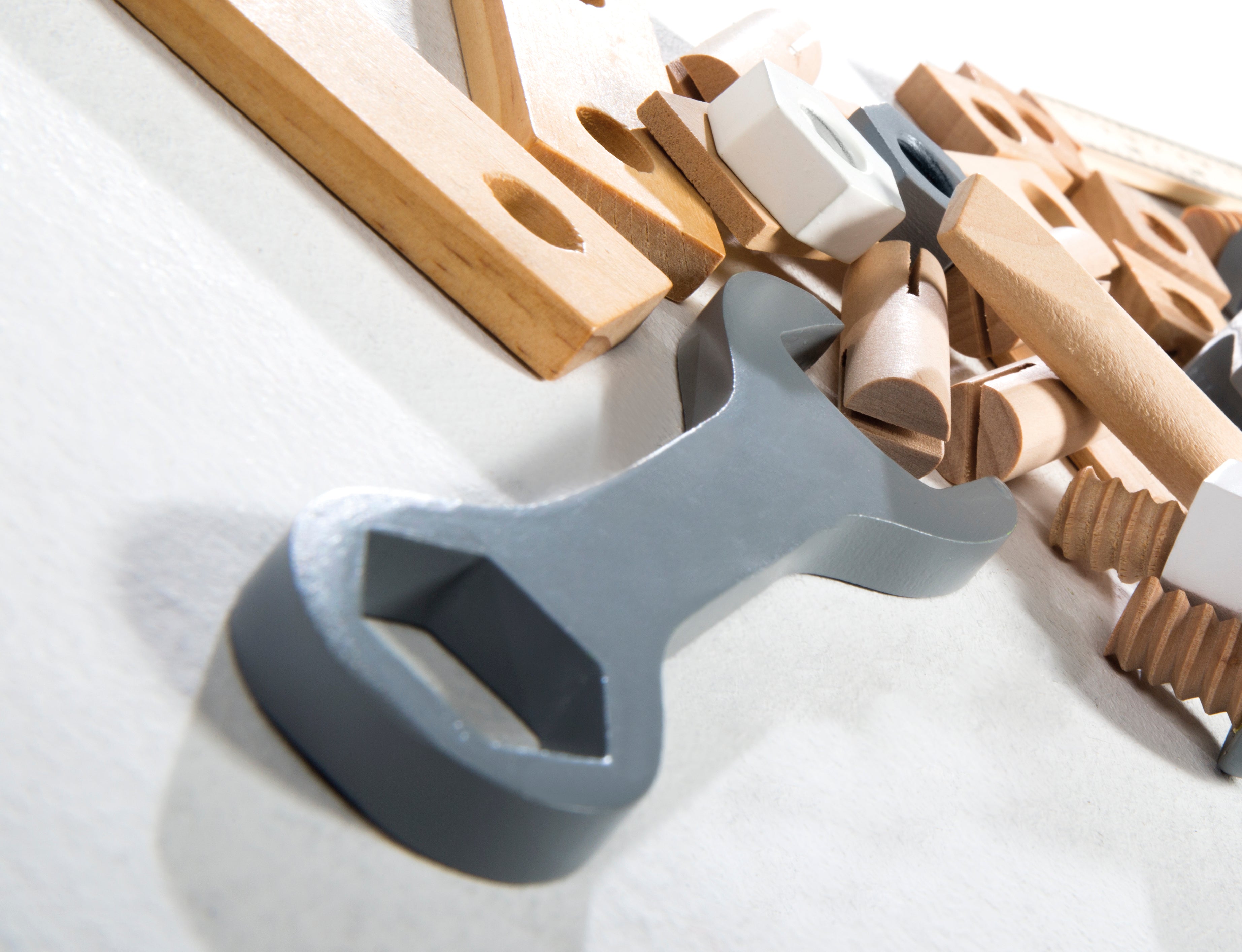 Roba 97212 Werkzeugkiste mit Zubehör natur lackiert – Rollenspiel - Bild 11 Roba 97212 Werkzeugkiste mit Zubehör natur lackiert – Rollenspiel - Produktbild 11
