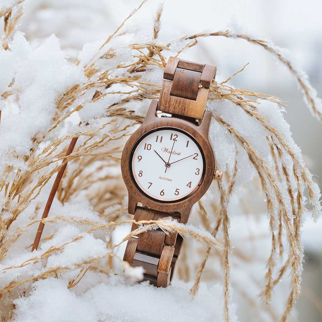 WAIDZEIT SA04W Damenuhr Sissy Classic mit Holzband WAIDZEIT SA04W Damenuhr Sissy Classic mit Holzband