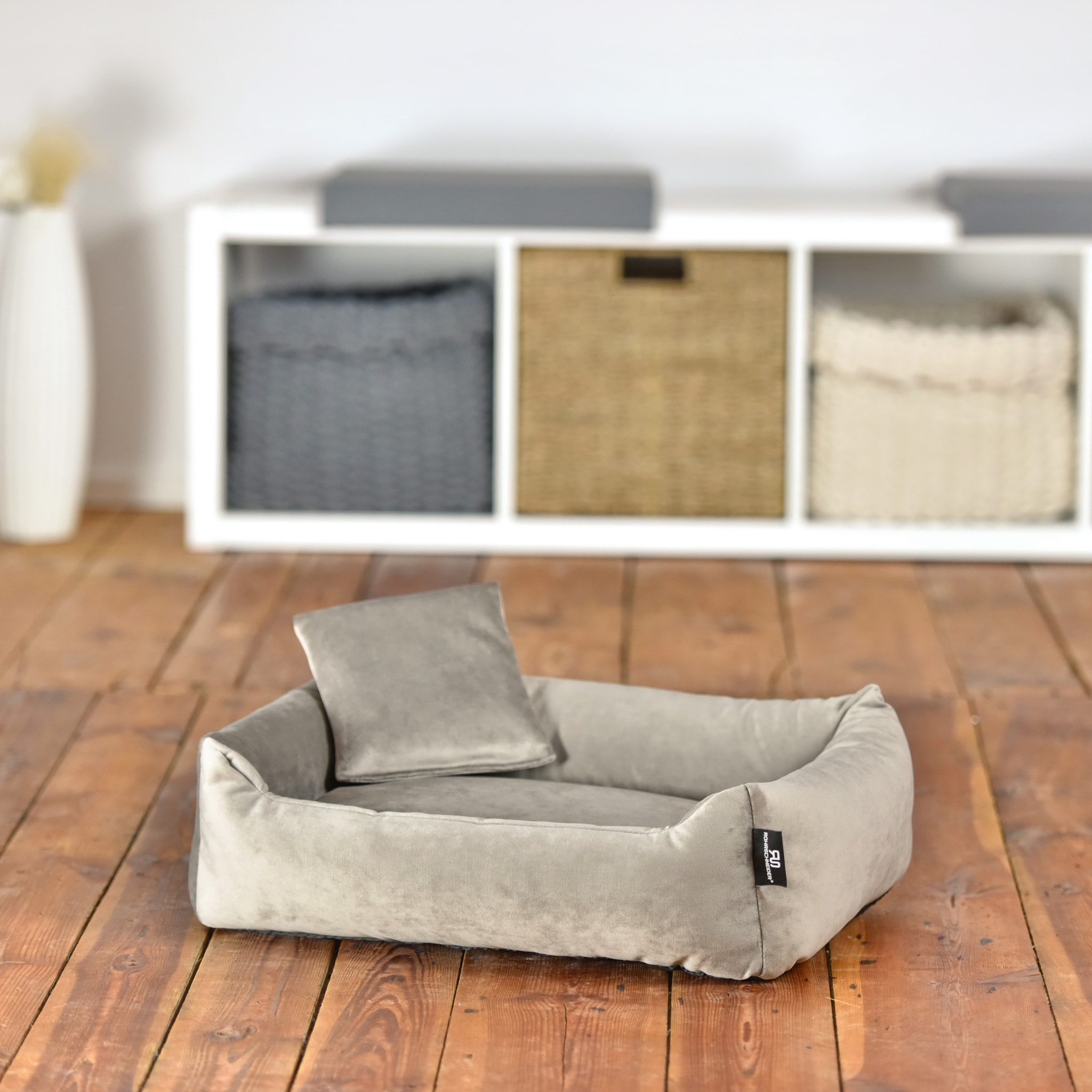 Rohrschneider – RS 22239 – Kuschelsofa Samt taupe Gr.1 – Taupe – Haustiermöbel