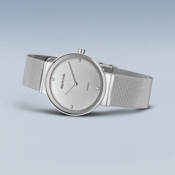 Bering 10135-000 Damenuhr, Milanaise, Silber