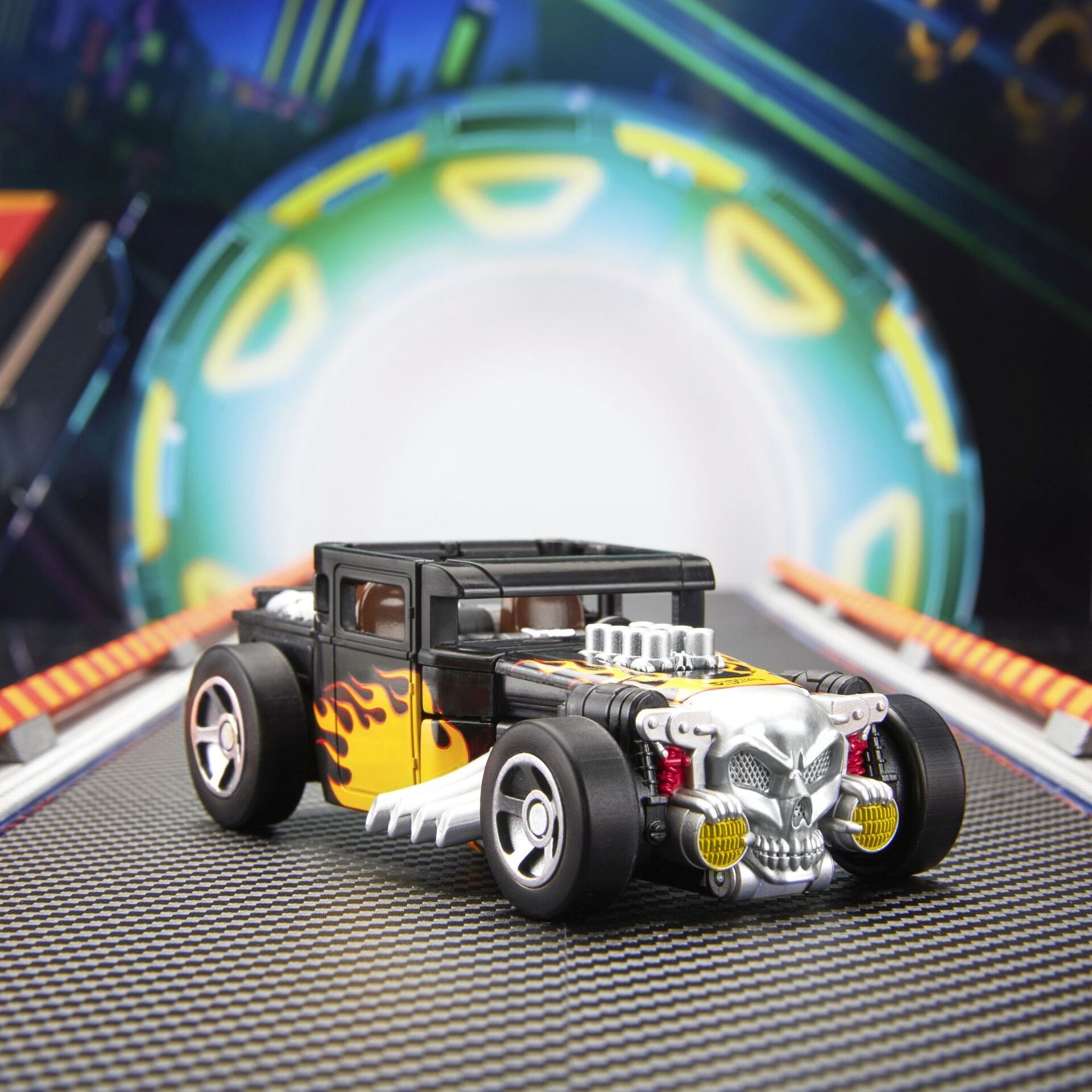 Transformers Collaborative Hot Wheels X Transformers Bone Shakerä - Hasbro - HASBRO G11815X0 Produktfoto - Hasbro - Transformers Collaborative Hot Wheels X Transformers Bone Shakerä - Modell HASBRO G11815X0