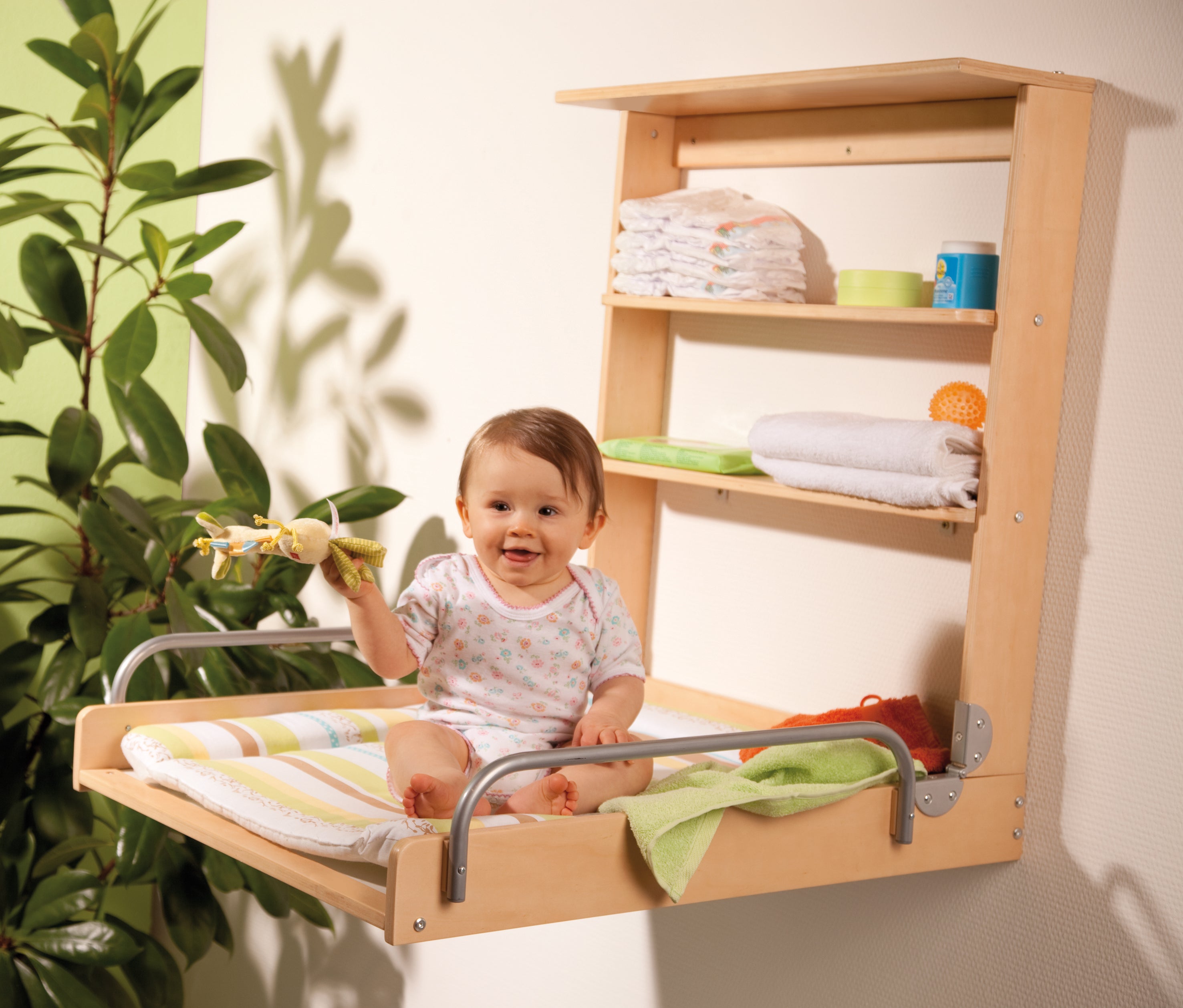 Roba 26015V97 Wandwickelregal Dschungelbaby natur lackiert – Wickeln & Baden - Bild 10 Roba 26015V97 Wandwickelregal Dschungelbaby natur lackiert – Wickeln & Baden - Produktbild 10