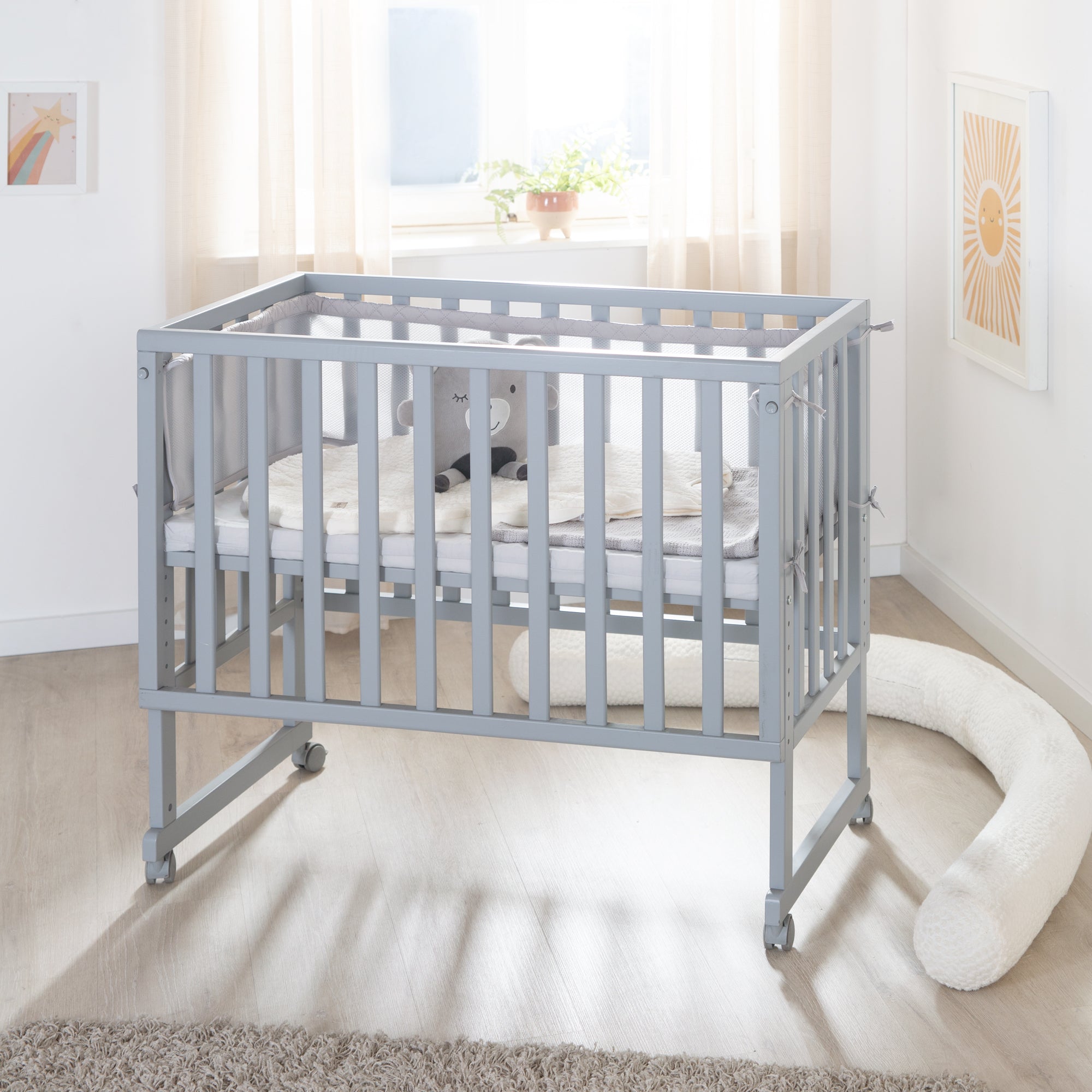 Roba 8961TP8V230 Stuben- Beistellbett 3in1, Barriere grau taupe – Stubenbetten - Bild 6 Roba 8961TP8V230 Stuben- Beistellbett 3in1, Barriere grau taupe – Stubenbetten - Produktbild 6