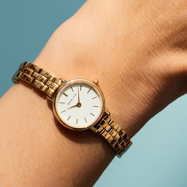 Bering 11022-734 Damenuhr, Edelstahl, Gold
