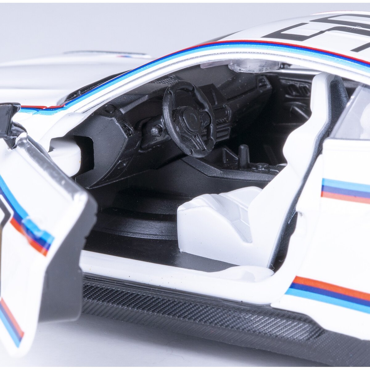 JAMARA BMW 3.0 CSL Diecast 1:34 weiß inkl. Knopfzellen ab 3 Jahren JAMARA BMW 3.0 CSL Diecast 1:34 weiß inkl. Knopfzellen ab 3 Jahren