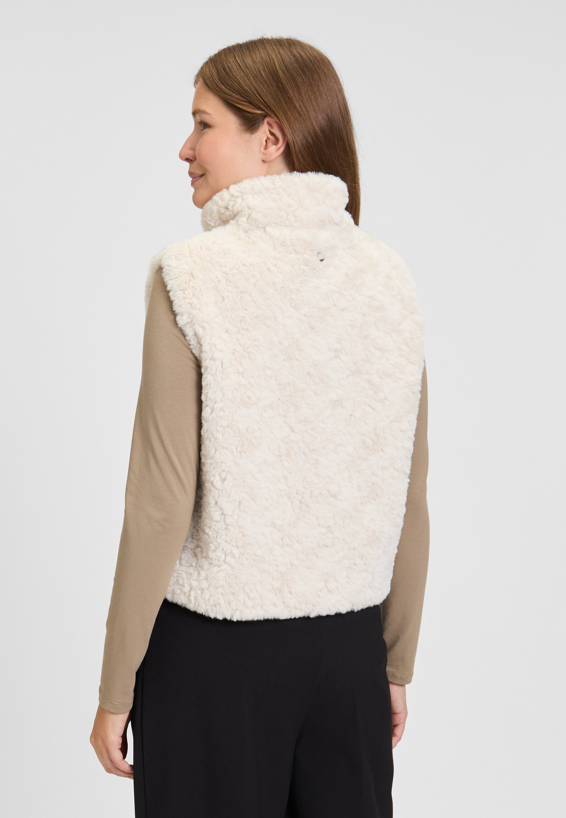 Covered Cleo 2 Damen Ärmellose Weste - Beige Covered Cleo 2 Damen Ärmellose Weste - Beige