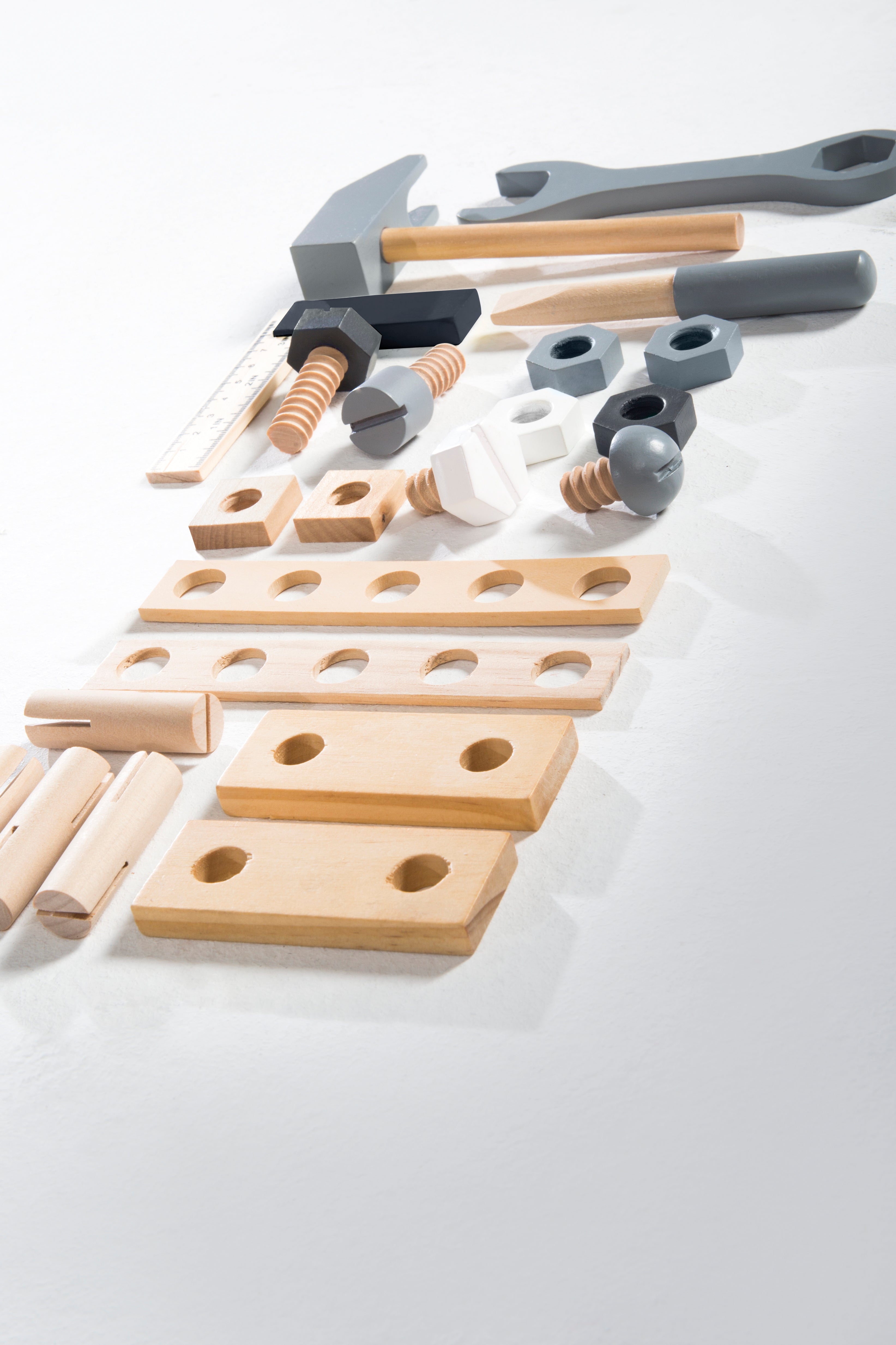Roba 97212 Werkzeugkiste mit Zubehör natur lackiert – Rollenspiel - Bild 8 Roba 97212 Werkzeugkiste mit Zubehör natur lackiert – Rollenspiel - Produktbild 8