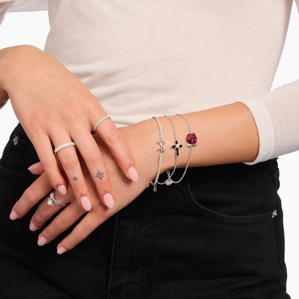 Thomas Sabo Armband Schleifen mit weißen Steinen A2172-643-14-L19V Thomas Sabo Armband Schleifen mit weißen Steinen A2172-643-14-L19V