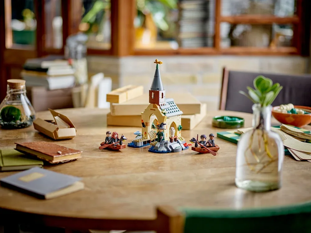 LEGO® Harry Potter™ Bootshaus Von Schloss Hogwarts™ 76426 LEGO® Harry Potter™ Bootshaus Von Schloss Hogwarts™ 76426