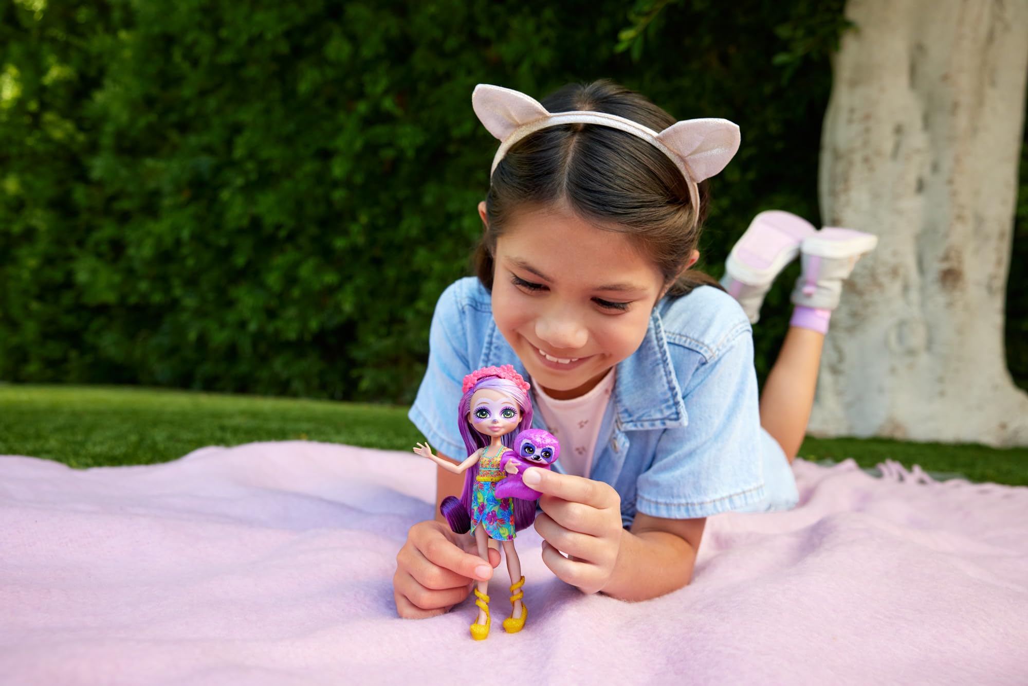 Enchantimals Sabindra Sloth & Tang – Disney‑starker Leniwiec‑Spaß ab 4 J. , Mattel Enchantimals Sunshine Beach Sabindra Sloth Puppe HRX82 Enchantimals – Sabindra Sloth Puppe mit tierischem Freund Tang, abnehmbar, ab 4 J., Mattel, Enchantimals, Sunshine, Beach, Sabindra, Sloth, Puppe, HRX82